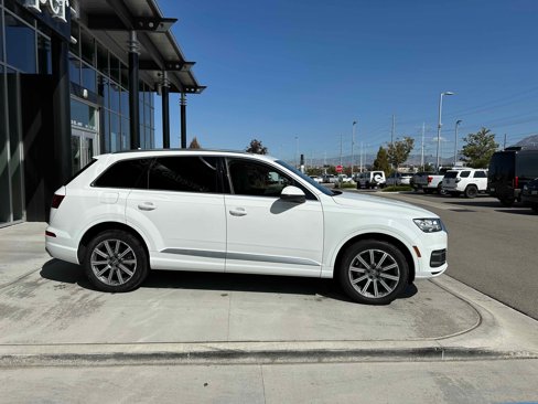 Used 2019 Audi Q7 3.0T Premium Plus w/ Premium Plus Package image 4