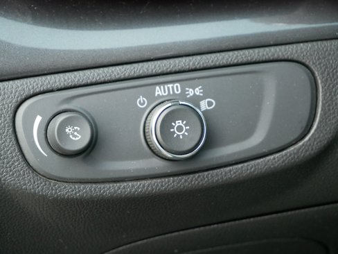 Used 2020 Buick Encore Preferred w/ Safety Package image 19