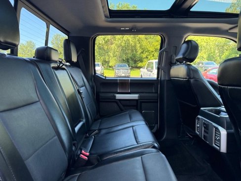 Used 2015 Ford F150 Lariat w/ Equipment Group 502A Luxury image 9