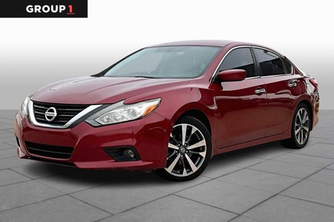 Used 2016 Nissan Altima 2.5 SR image 1
