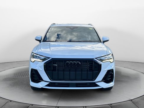 New 2025 Audi Q3 2.0T Premium image 2