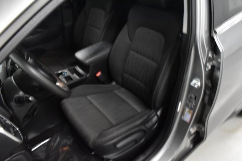 Used 2020 Kia Sportage LX image 13