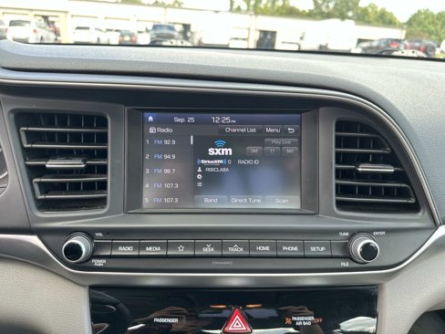 Used 2019 Hyundai Elantra SEL image 22