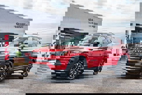 Used 2023 Jeep Compass Limited image 1