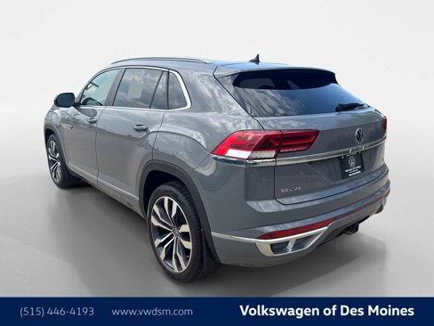 Used 2021 Volkswagen Atlas Cross Sport SEL R-Line w/ Cross Sport MDO Package image 4