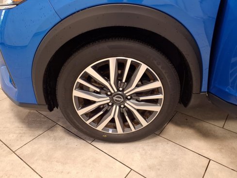 Used 2024 Nissan Kicks SV image 27