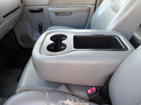 Used 2010 Chevrolet Silverado 1500 W/T image 16