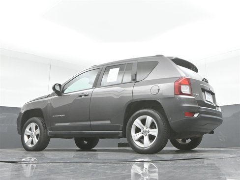 Used 2015 Jeep Compass 4WD image 34