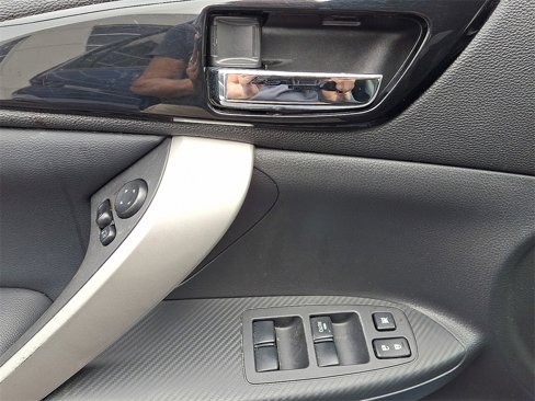 Used 2023 Mitsubishi Eclipse Cross SE image 14