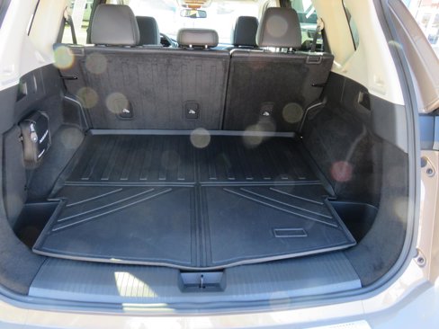 Used 2024 Nissan Rogue Platinum image 9
