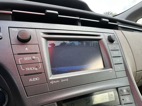 Used 2015 Toyota Prius Three image 30