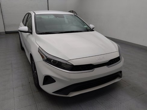 Used 2023 Kia Forte LXS image 14