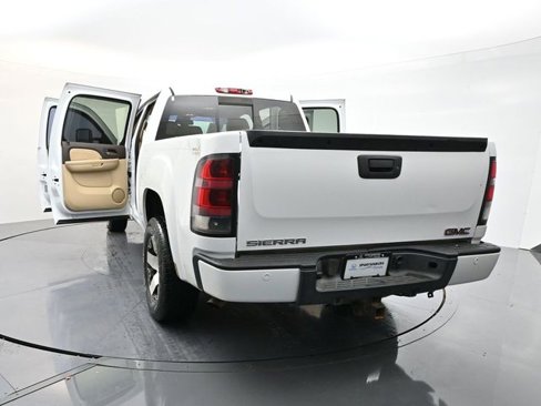 Used 2008 GMC Sierra 1500 Denali image 45