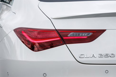 Used 2025 Mercedes-Benz CLA 250 4MATIC image 8