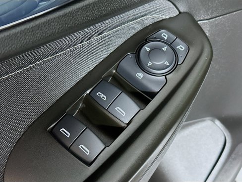 Used 2023 Chevrolet TrailBlazer ACTIV w/ Convenience Package image 17