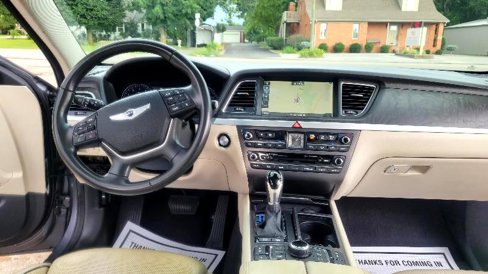 Used 2015 Hyundai Genesis 5.0 w/ Option Group 05 image 13