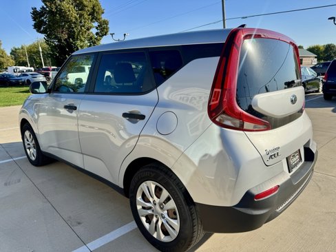 Used 2020 Kia Soul LX image 6