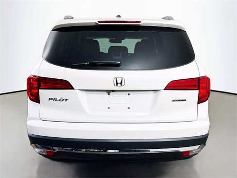 Used 2016 Honda Pilot Touring image 7