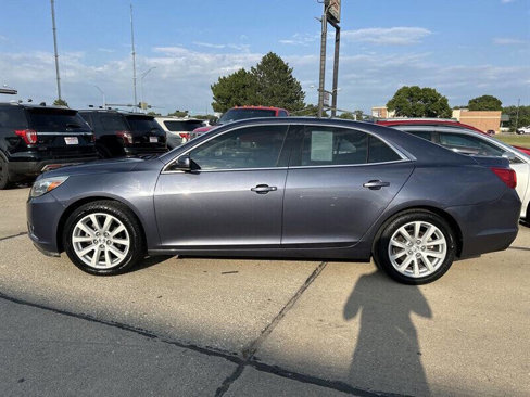 Used 2013 Chevrolet Malibu LT image 2