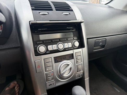Used 2009 Scion tC image 3