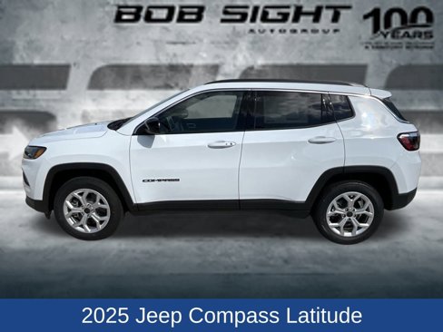 New 2025 Jeep Compass Latitude image 3