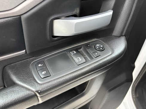 Used 2019 RAM 3500 Tradesman image 14
