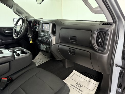 Used 2020 Chevrolet Silverado 1500 Custom w/ Custom Value Package image 29