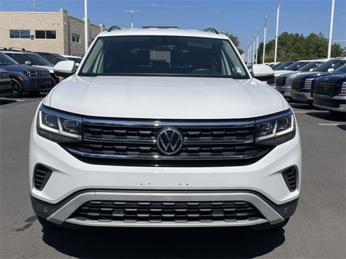 Used 2021 Volkswagen Atlas SE image 2