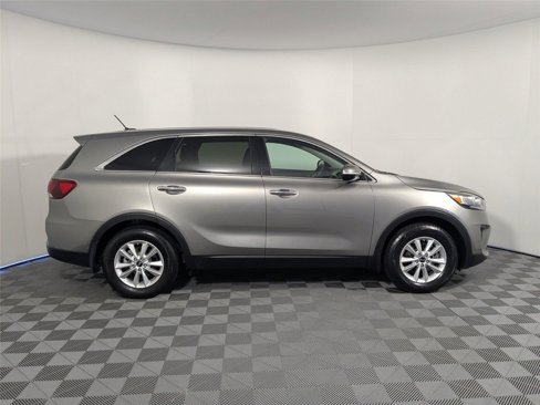Used 2019 Kia Sorento L image 20