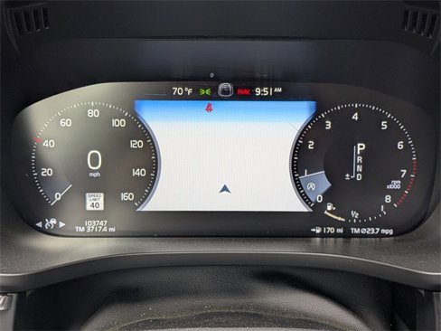 Used 2018 Volvo XC60 T6 Inscription w/ Convenience Package image 9