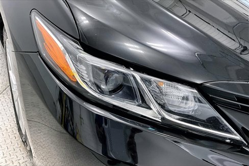 Used 2022 Toyota Camry LE image 28