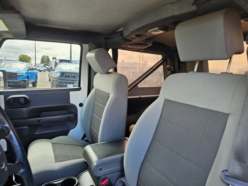 Used 2010 Jeep Wrangler Sport image 25