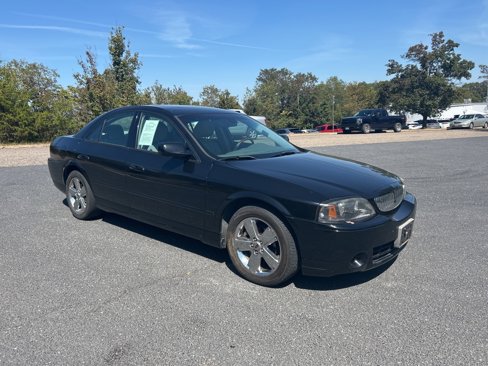 Used 2006 Lincoln LS image 1