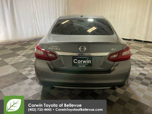 Used 2018 Nissan Altima 2.5 SV w/ 2.5 SV Technology Package image 7