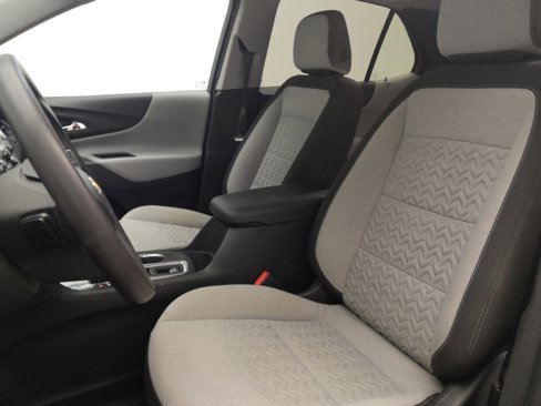 Used 2023 Chevrolet Equinox LS image 17