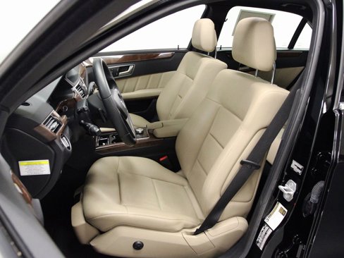 Used 2013 Mercedes-Benz E 350 4MATIC Sedan image 19