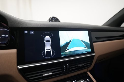 Used 2019 Porsche Cayenne S image 23