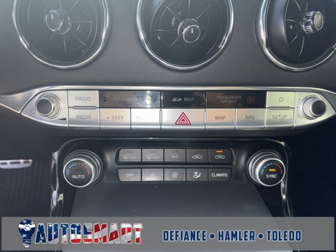 Used 2019 Kia Stinger GT2 image 27