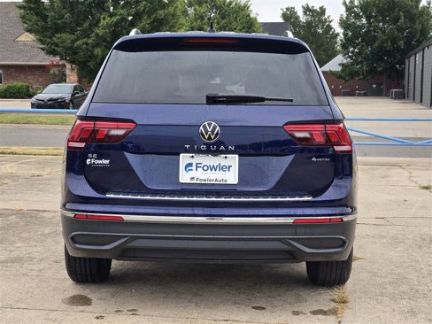 Used 2024 Volkswagen Tiguan SE image 6