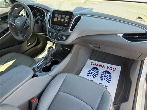 Used 2017 Chevrolet Malibu Hybrid w/ Leather Package image 13