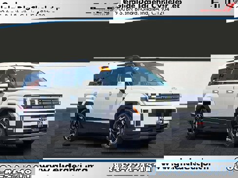 Used 2024 Hyundai Santa Fe SEL image 1