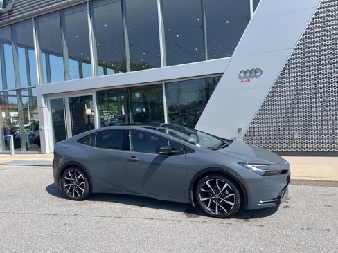 Used 2024 Toyota Prius Prime Premium w/ Advanced Technology Package image 12