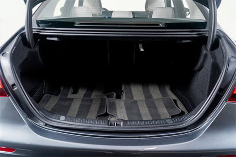 Used 2022 Mercedes-Benz E 350 Sedan image 53