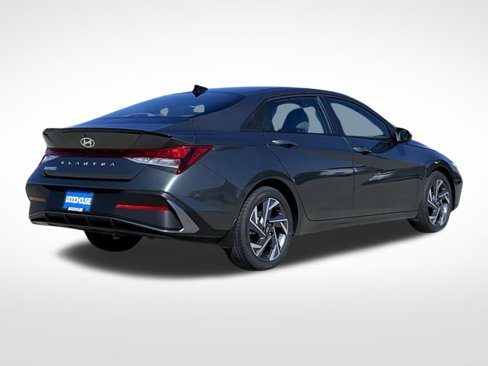 New 2025 Hyundai Elantra Sport image 6
