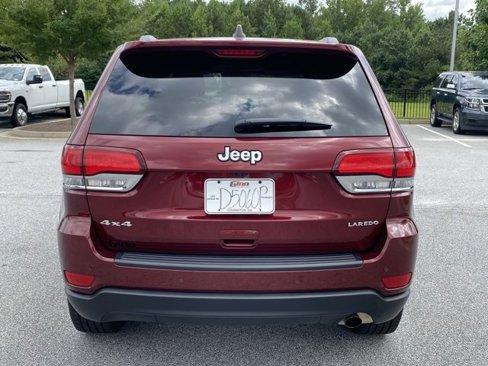 Used 2021 Jeep Grand Cherokee Laredo image 5