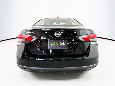 Used 2024 Nissan Versa S w/ Trunk Package image 7