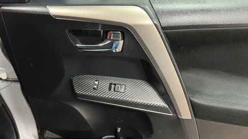Used 2014 Toyota RAV4 XLE image 17