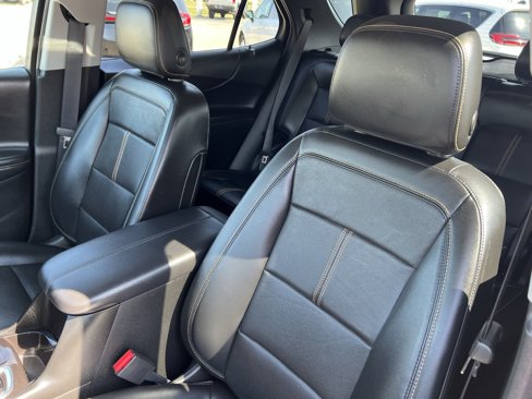 Used 2022 Chevrolet Equinox Premier image 29