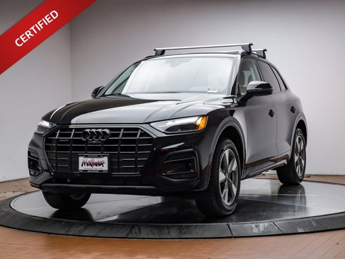 Certified 2024 Audi Q5 2.0T Premium Plus image 1