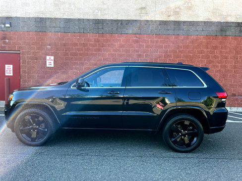 Used 2015 Jeep Grand Cherokee Altitude image 4